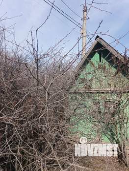 Дом 18м&sup2;, 1-этажный, участок 5 сот.  