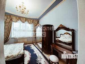 Коттедж 300м&sup2;, 1-этажный, участок 6 сот.  