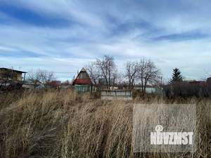 Дом 12м&sup2;, 2-этажный, участок 6 сот.  