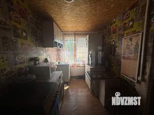 Дом 50м&sup2;, 2-этажный, участок 6 сот.  