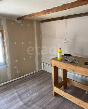 Дом 50м², 2-этажный, участок 6 сот.  