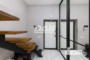 Коттедж 140м&sup2;, 2-этажный, участок 6 сот.  