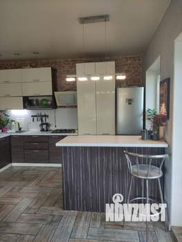 Коттедж 205м&sup2;, 2-этажный, участок 9 сот.  