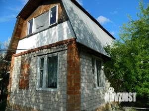 Дом 38м&sup2;, 2-этажный, участок 4 сот.  