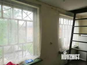 Дом 34м&sup2;, 2-этажный, участок 5 сот.  