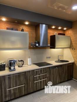 Таунхаус 222м&sup2;, 3-этажный, участок 1 сот.  