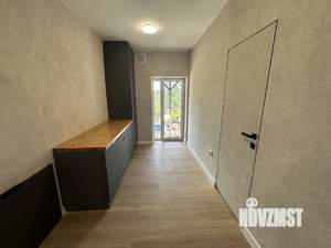 Коттедж 290м², 2-этажный, участок 6 сот.  