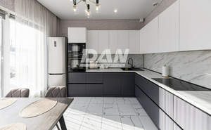 Дом 140м&sup2;, 2-этажный, участок 6 сот.  