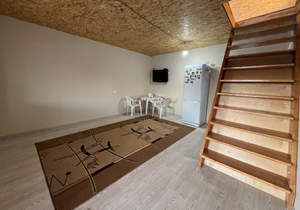 Дом 70м&sup2;, 2-этажный, участок 3 сот.  