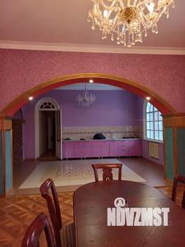 Коттедж 406м&sup2;, 2-этажный, участок 10 сот.  