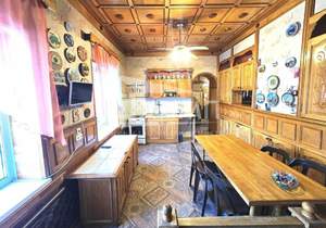 Дом 145м&sup2;, 2-этажный, участок 6 сот.  