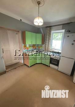 Коттедж 42м&sup2;, 1-этажный, участок 6 сот.  