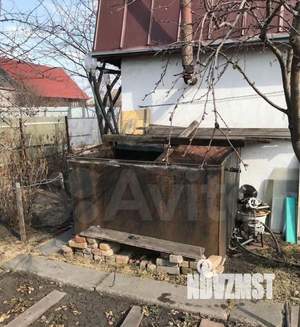 Дом 16м², 2-этажный, участок 400 сот.  