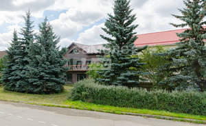 Дом 412м&sup2;, 2-этажный, участок 6 сот.  