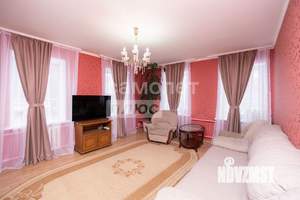 Дом 205м&sup2;, 2-этажный, участок 6 сот.  