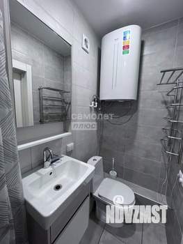 Дом 70м&sup2;, 2-этажный, участок 4 сот.  