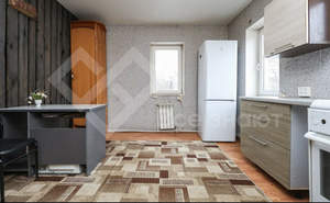 Дом 63м&sup2;, 2-этажный, участок 5 сот.  