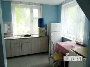 Дом 38м&sup2;, 2-этажный, участок 4 сот.  