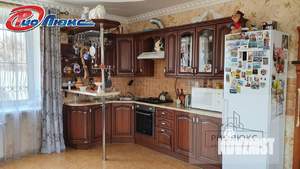 Коттедж 303м&sup2;, 3-этажный, участок 12 сот.  