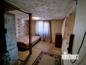 Дом 40м², 2-этажный, участок 4 сот.  