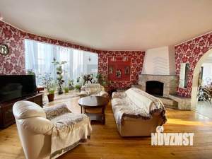 Дом 507м&sup2;, 3-этажный, участок 13 сот.  