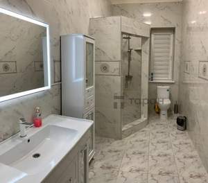 Дом 250м&sup2;, 2-этажный, участок 3 сот.  