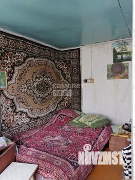 Дом 30м&sup2;, 2-этажный, участок 5 сот.  