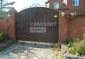 Дом 446м², 3-этажный, участок 12 сот.  
