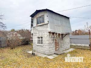 Дом 30м², 2-этажный, участок 6 сот.  
