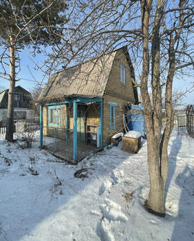 Дом 30м&sup2;, 2-этажный, участок 4 сот.  