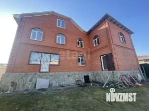Дом 340м², 2-этажный, участок 9 сот.  