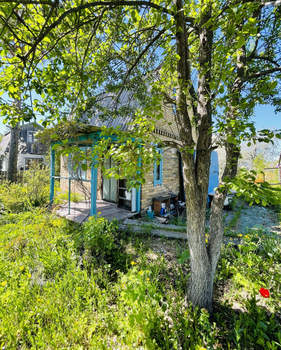 Дом 30м&sup2;, 2-этажный, участок 4 сот.  