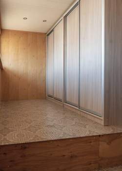 Дом 227м&sup2;, 3-этажный, участок 4 сот.  