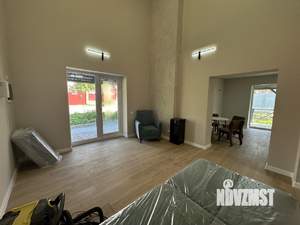 Коттедж 290м&sup2;, 2-этажный, участок 6 сот.  