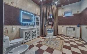 Дом 410м², 3-этажный, участок 6 сот.  