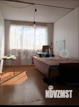 Дом 16м², 2-этажный, участок 400 сот.  