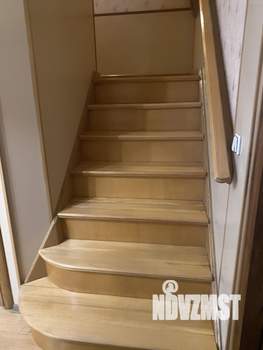 Дом 240м&sup2;, 2-этажный, участок 8 сот.  