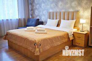 2-к квартира, посуточно, 65м2, 3/8 этаж