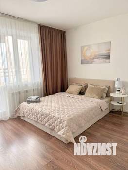 Студия квартира, посуточно, 30м2, 10/18 этаж