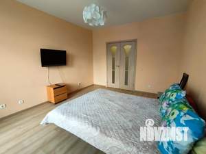 1-к квартира, посуточно, 37м2, 8/15 этаж