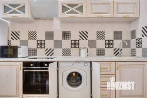 1-к квартира, посуточно, 42м2, 1/1 этаж