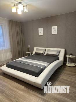 1-к квартира, посуточно, 40м2, 5/9 этаж