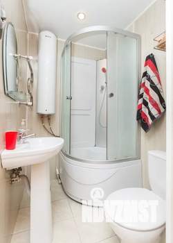 1-к квартира, посуточно, 56м2, 3/5 этаж