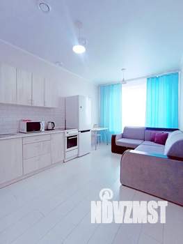 1-к квартира, посуточно, 40м2, 7/20 этаж