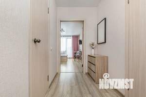 Студия квартира, посуточно, 29м2, 4/20 этаж