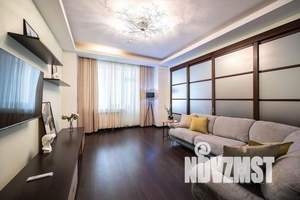 3-к квартира, посуточно, 112м2, 2/12 этаж