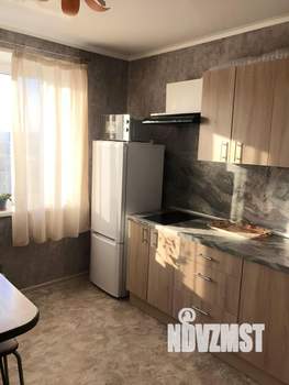 1-к квартира, посуточно, 34м2, 7/10 этаж