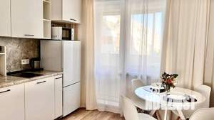 1-к квартира, посуточно, 33м2, 4/10 этаж