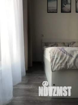 Студия квартира, посуточно, 24м2, 2/18 этаж