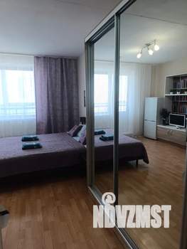 Студия квартира, посуточно, 25м2, 10/10 этаж